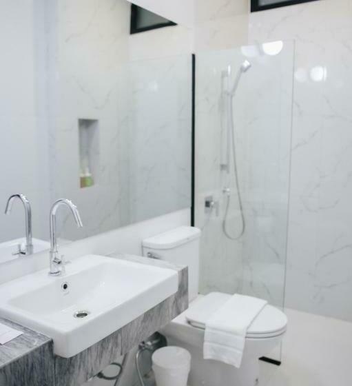 Номер Deluxe Кровать Кинг, La Riva Boutique