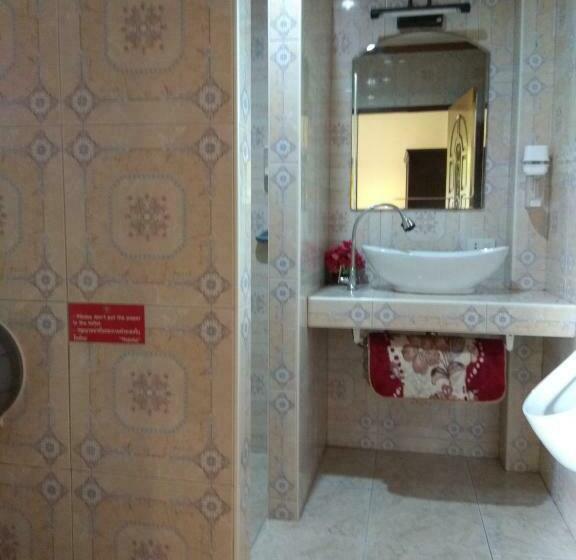 بانگلوی استاندارد, Stella Resort