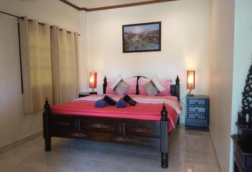 بانگلوی استاندارد, Stella Resort