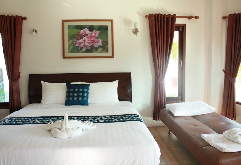 Номер Deluxe, Waterside Resort