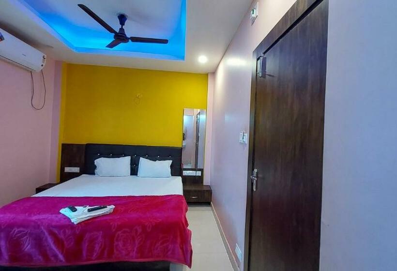 اتاق لوکس, Jagdish Palace Near Puri Sea Beach Best Choice Of Travellers