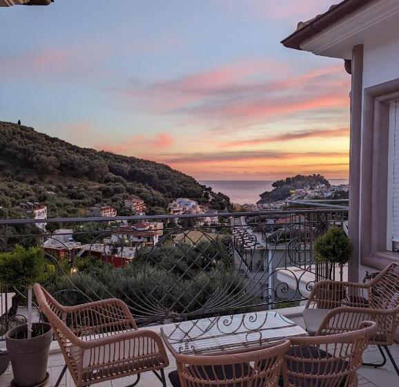 带1个卧室的带海景的公寓, Natura Luxury Suites Parga