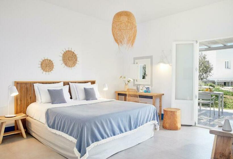 Номер Стандарт Вид на Море с Террасой, Milos Breeze Boutique