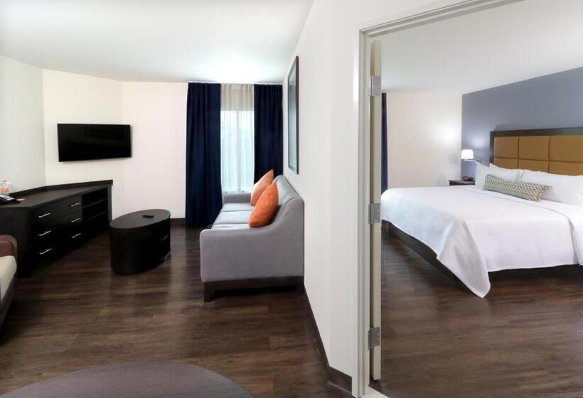 キングサイズベッドのスイートルーム, Candlewood Suites Celaya By Ihg