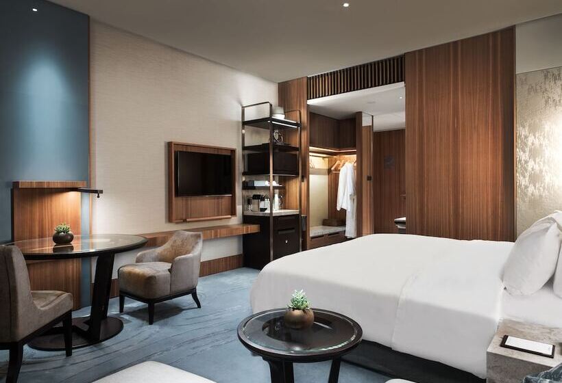 اتاق کلاب, Kerry Hotel, Hong Kong