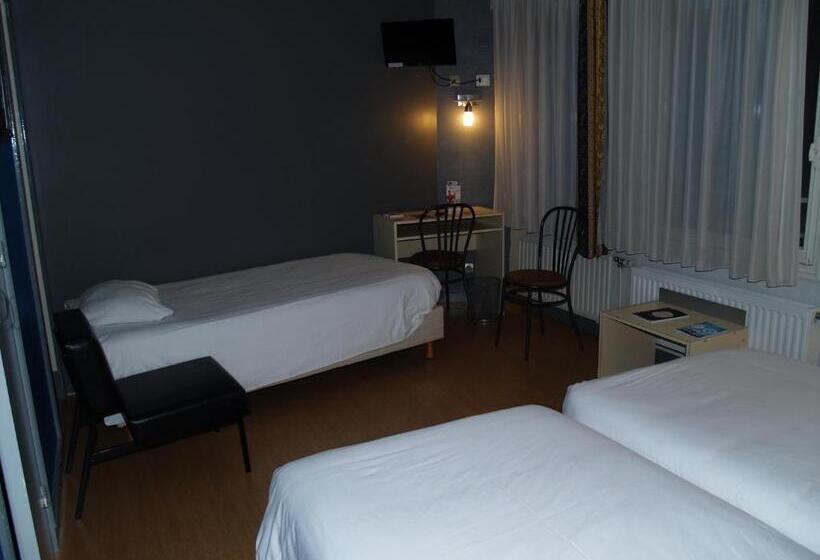 اتاق استاندارد سه نفره, Le Relais Vauban
