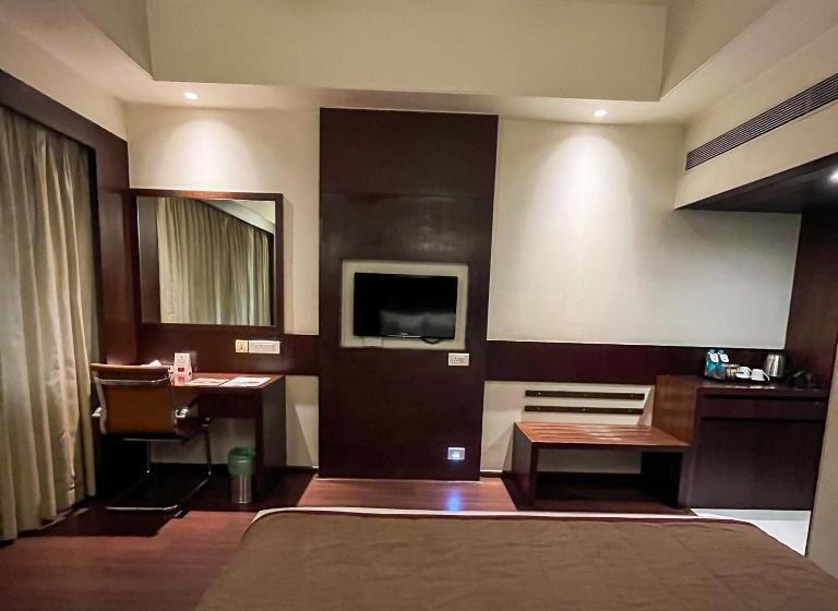 Номер Deluxe, Ramee Panchshil