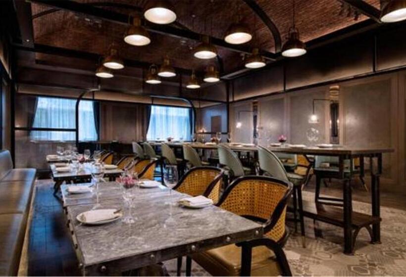 Quarto Superior, Sofitel Shanghai Hongqiao