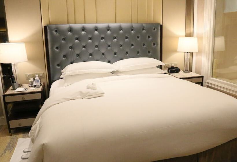 Quarto Superior, Sofitel Shanghai Hongqiao