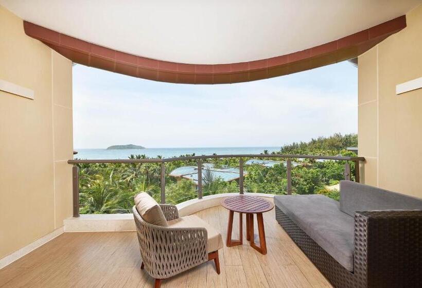 Номер Deluxe Вид на Море, The Westin Shimei Bay Resort