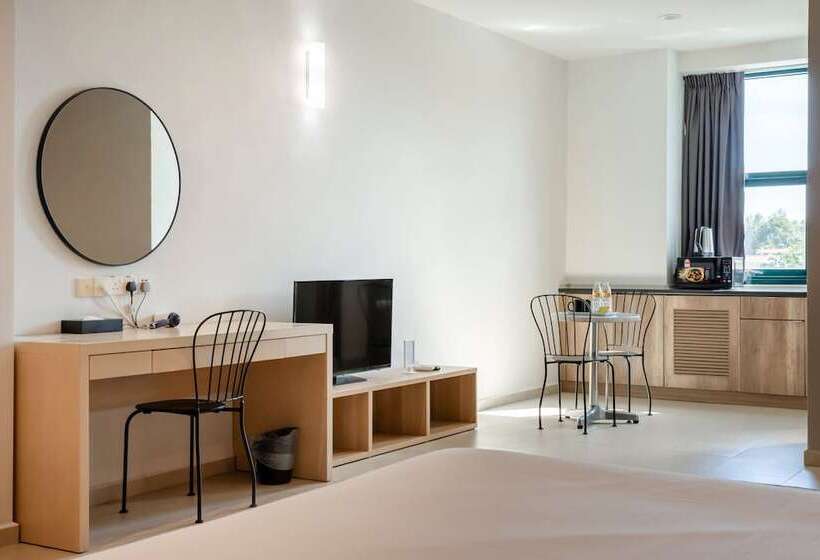 Студия Стандарт, Golden View Serviced Apartment