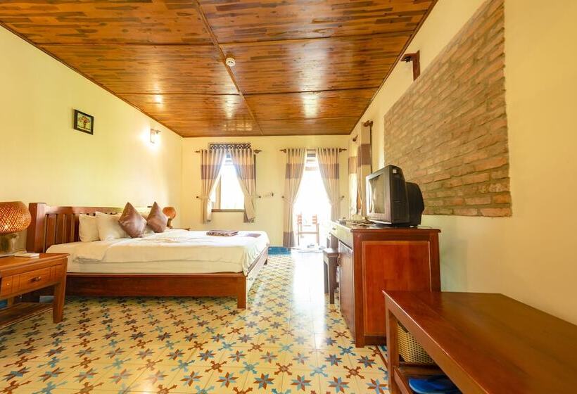 Superior bungalow garden view, Phu Quoc Eco Beach Resort