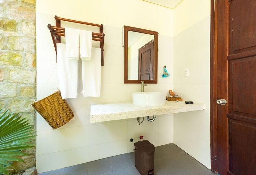 بانگلوی لوکس, Phu Quoc Eco Beach Resort