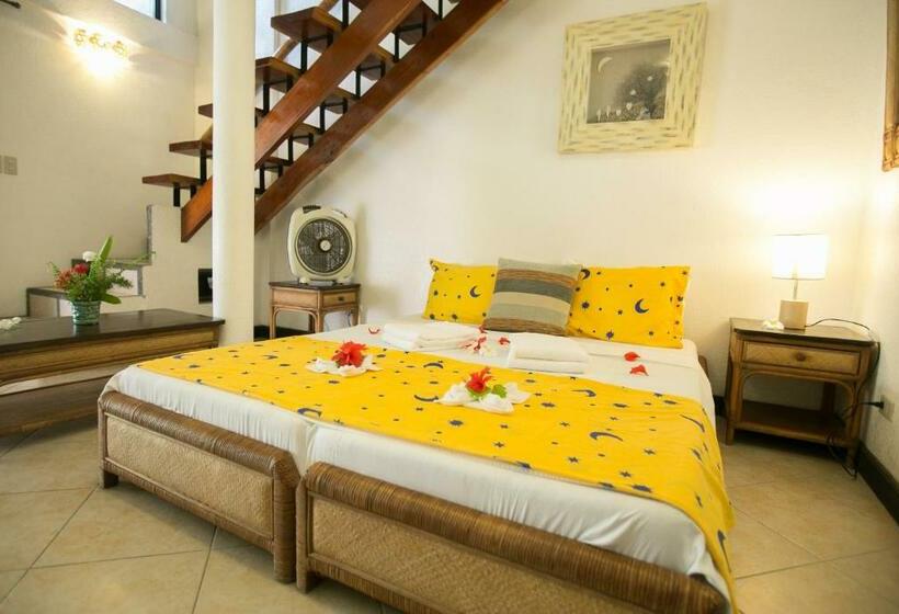 패밀리 방갈로, Dolphin House Resort Moalboal