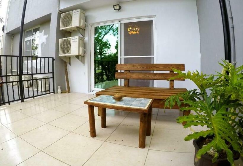 اتاق استاندارد, Surfspot House