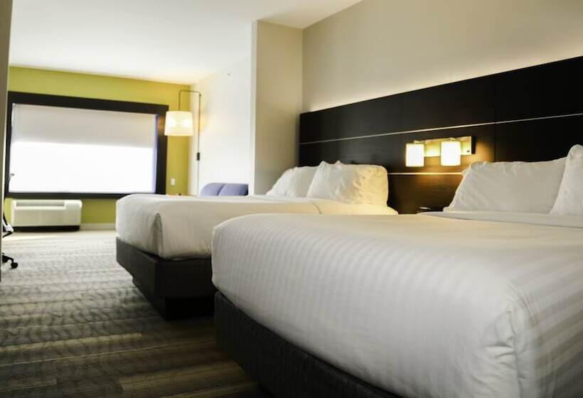 Suíte para Deficientes Físicos, Holiday Inn Express & Suites Kingston Ulster, An Ihg