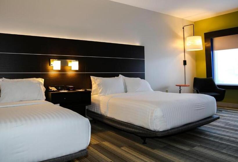 חדר דלוקס מותאם לאנשים עם מוגבלויות, Holiday Inn Express & Suites Kingston Ulster, An Ihg