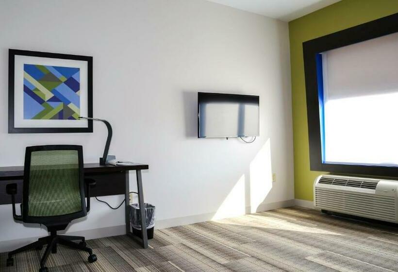 Люкс Кровать Кинг, Holiday Inn Express & Suites Kingston Ulster, An Ihg
