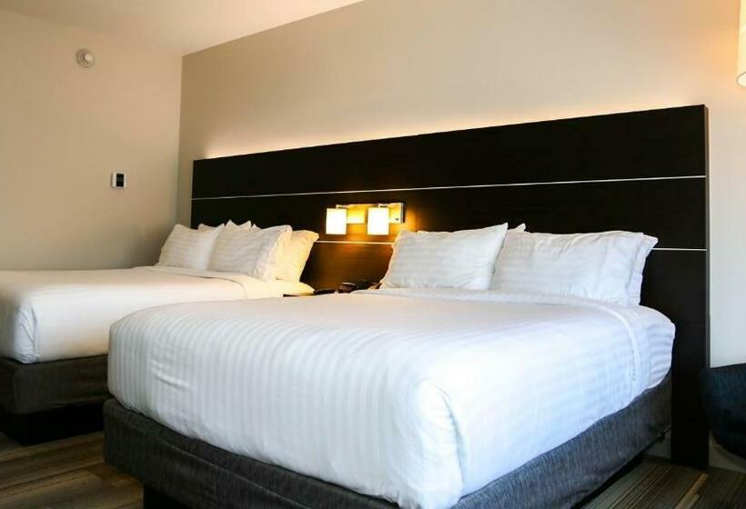 Номер Стандарт, Holiday Inn Express & Suites Kingston Ulster, An Ihg