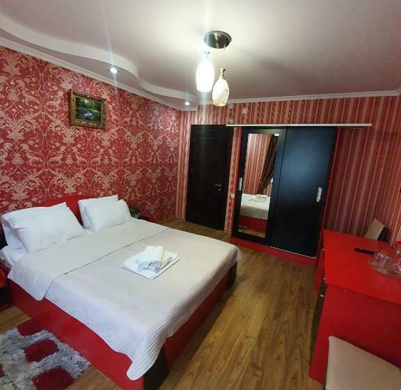Quarto Estandar, Exotica