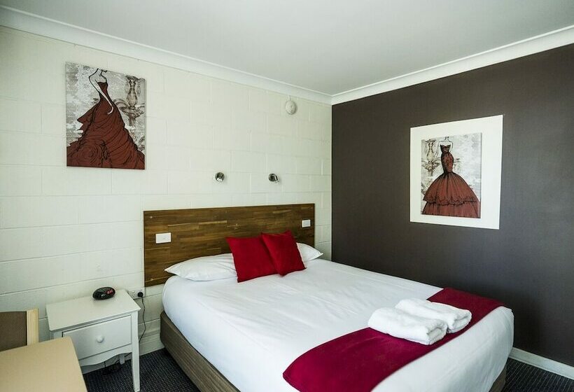 デラックスルーム, Plainsman Motel