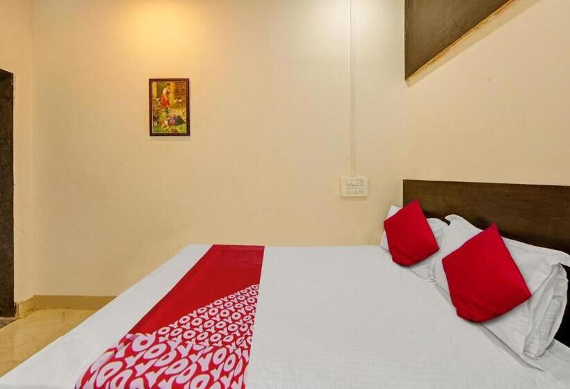 三人经典房间, Oyo Flagship The Ashoka Boarding And Lodging
