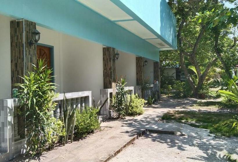 스탠다드 룸, Elen Inn   Malapascua Island Non Aircondition1