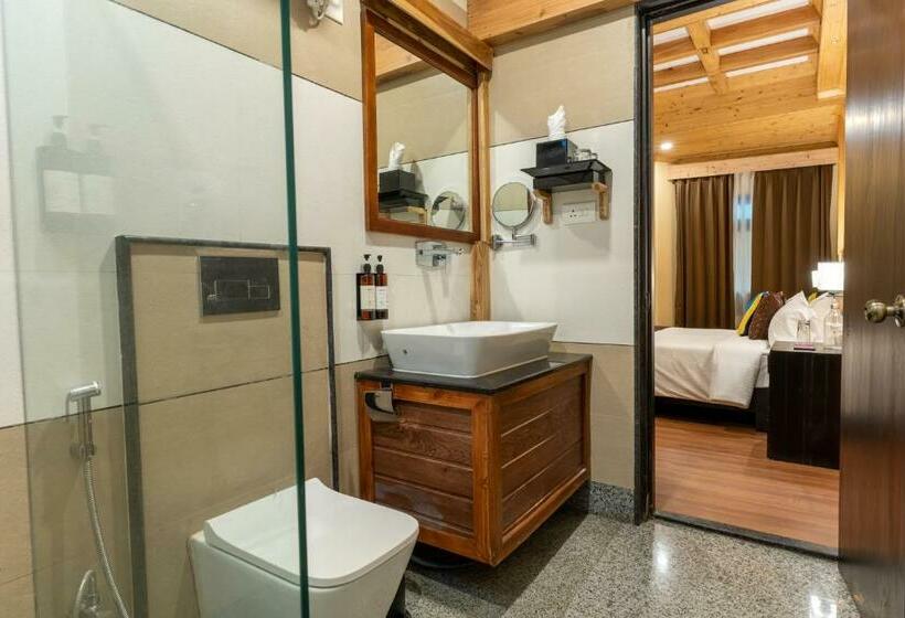 اتاق استاندارد با بالکن, Regenta Inn Gangtok By Royal Orchid Hotels Ltd