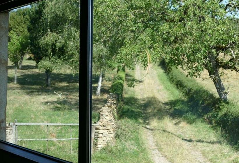 سوییت لوکس, Domaine Du Vernay