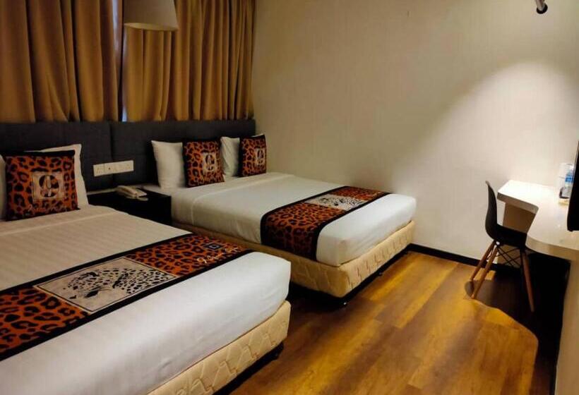 Семейный Номер Superior, 9 Square Hotel   Subang Jaya