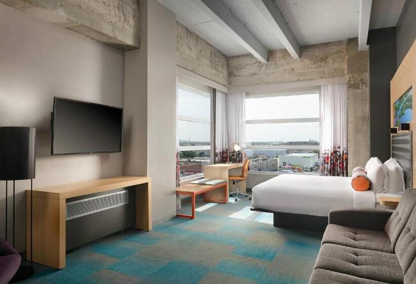 Стандартный Номер Кровать Кинг, Aloft Miami Airport