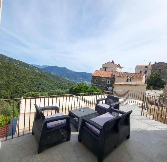Люкс Повышенной Комфортности, Hôtel Villa Les Orangers