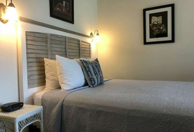 스탠다드 룸 퀸사이즈 침대, Knapps Narrows Marina & Inn