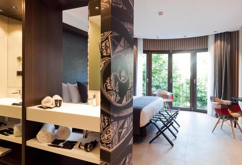 Habitación Superior, Vila Arenys