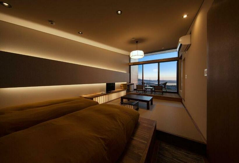 Номер Стандарт, Terrace Midoubaru