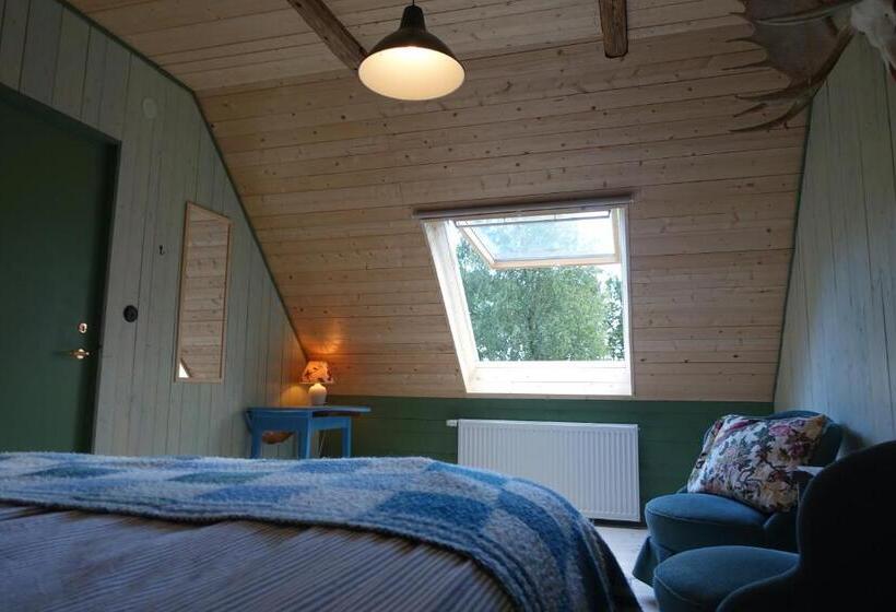 Номер Стандарт, Attic Apartment On Countryside
