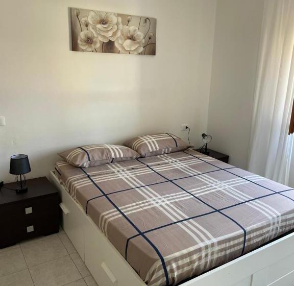 اتاق لوکس, Gemc Apartment