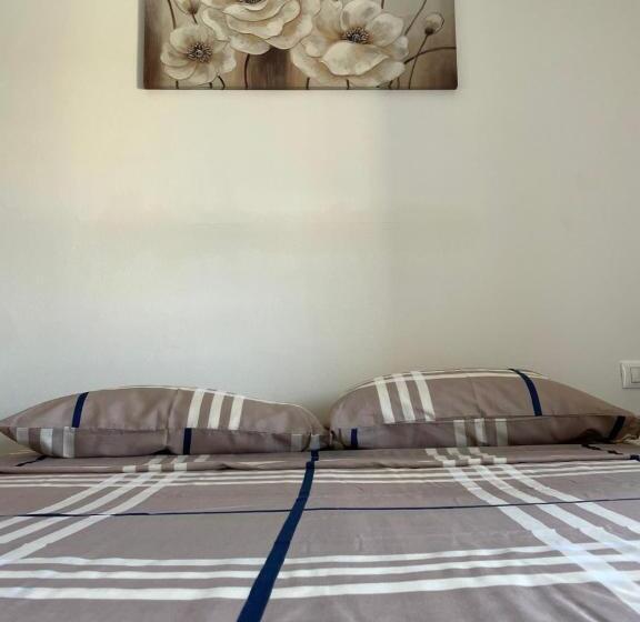 اتاق لوکس, Gemc Apartment