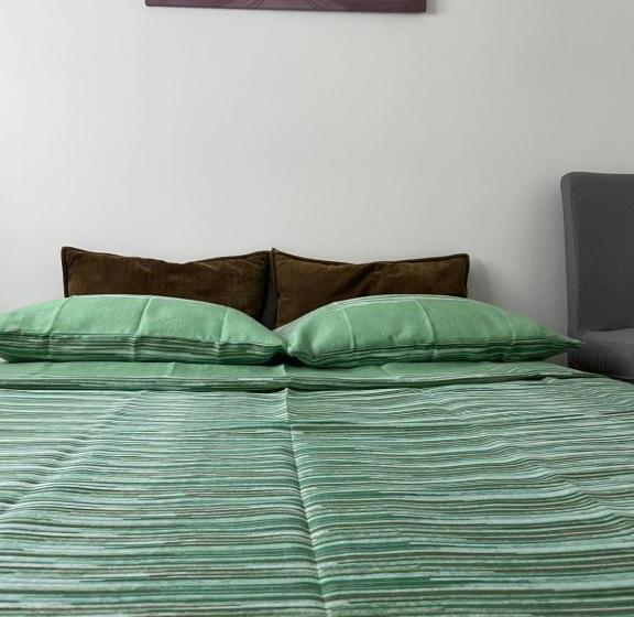 اتاق استاندارد, Gemc Apartment