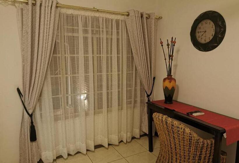Номер Стандарт, Rose Guest House