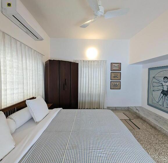اتاق استاندارد با تخت بزرگ, Fouzdar House By Luxunlock Private Villas