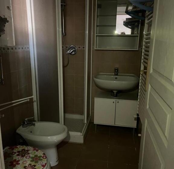 Кровать в Общей Комнате, Green College Pavia Ostello