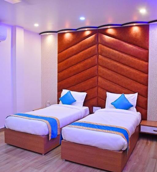 Люкс Вид на Сад, Anticlock Suites & Resorts
