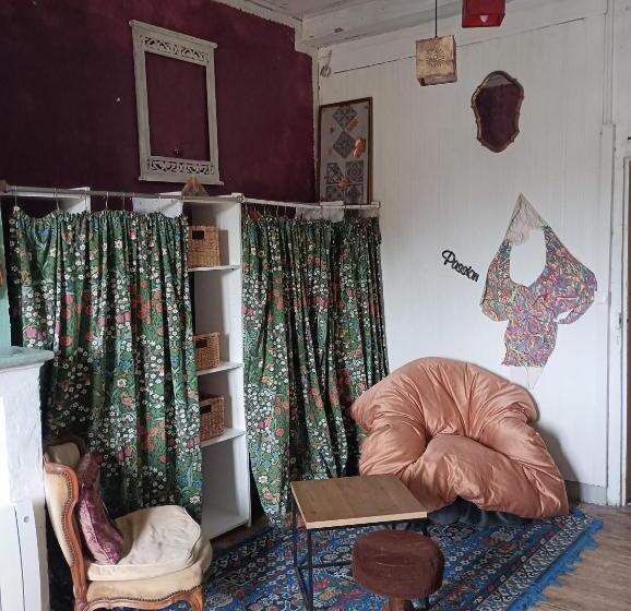 Номер Стандарт, Chambre Line