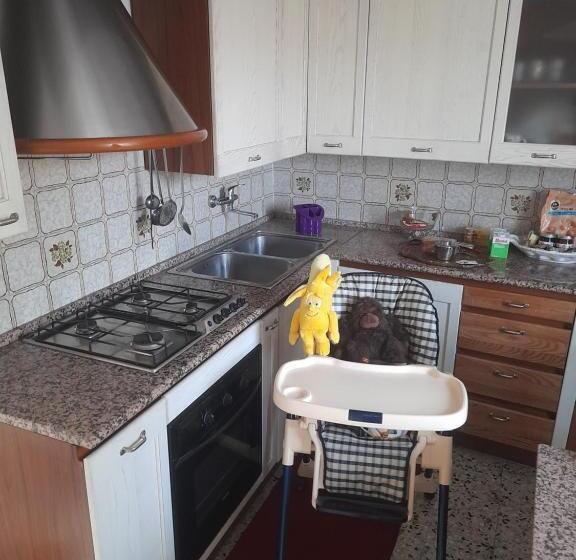 Номер Стандарт, Nonna Anita