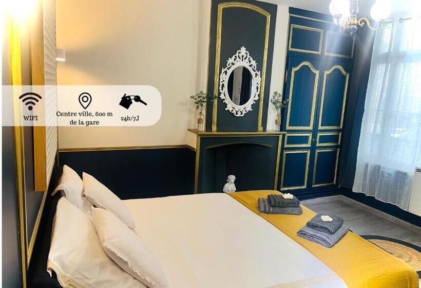 Номер Стандарт, Studio Royal Saint Omer Centre