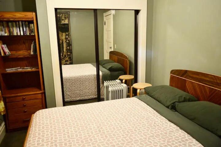 Quarto Economy, Eugene Lodge And International Hostel