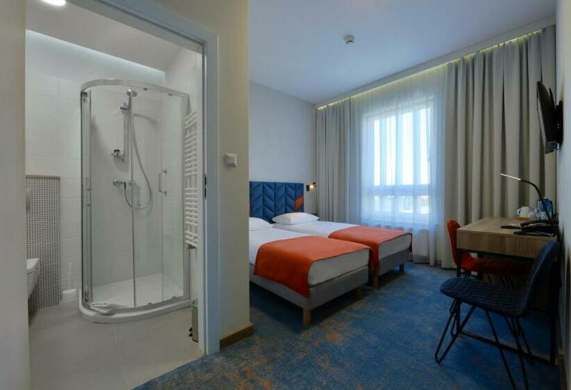 Номер Deluxe, Faros Gdansk Airport