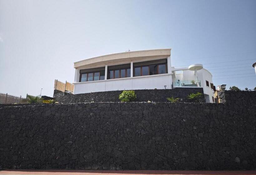 اتاق خانوادگی, Villa Gonzalez Sea Views