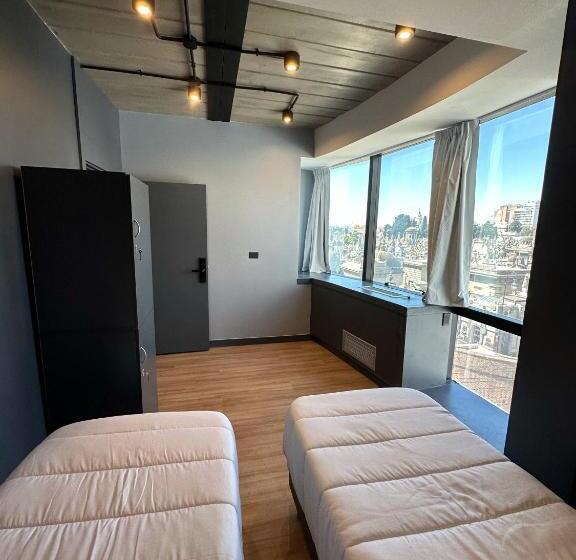 Standard room with outdoor bath, Mons Hostel